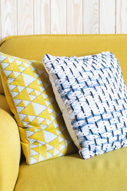 Knitted Throw Pillows